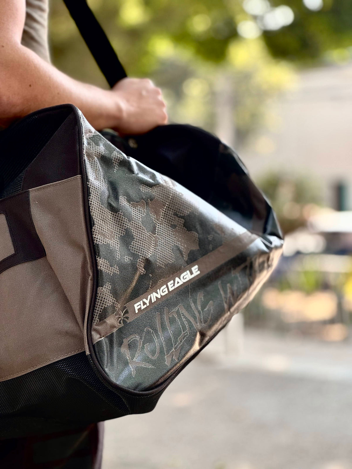 MOCHILA Skate bag FE CAMO